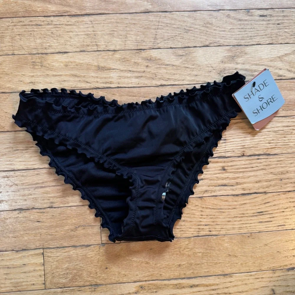 Shade & Shore Black Ruffle Cheeky Bikini Bottom Low Rise Ruched Back S 4-6 NEW